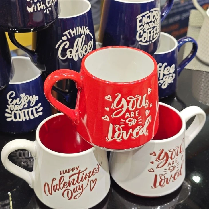 You Are Loved レター シルクスクリーン コーヒーマグ